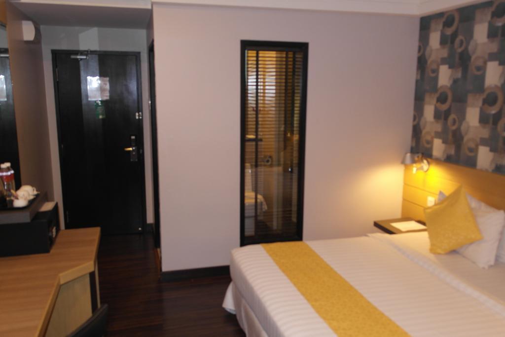 De Hotel Ipoh Exteriör bild